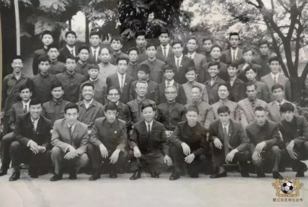 足球歷史左邊前衛(wèi)_足壇歷史十大左邊前衛(wèi)_左前衛(wèi)球員