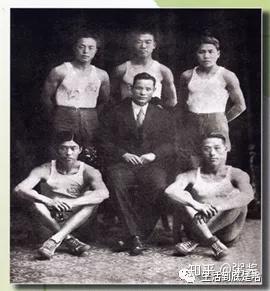 歷史上第一場籃球比賽時(shí)間_籃球的比賽時(shí)間_以前籃球比賽時(shí)間