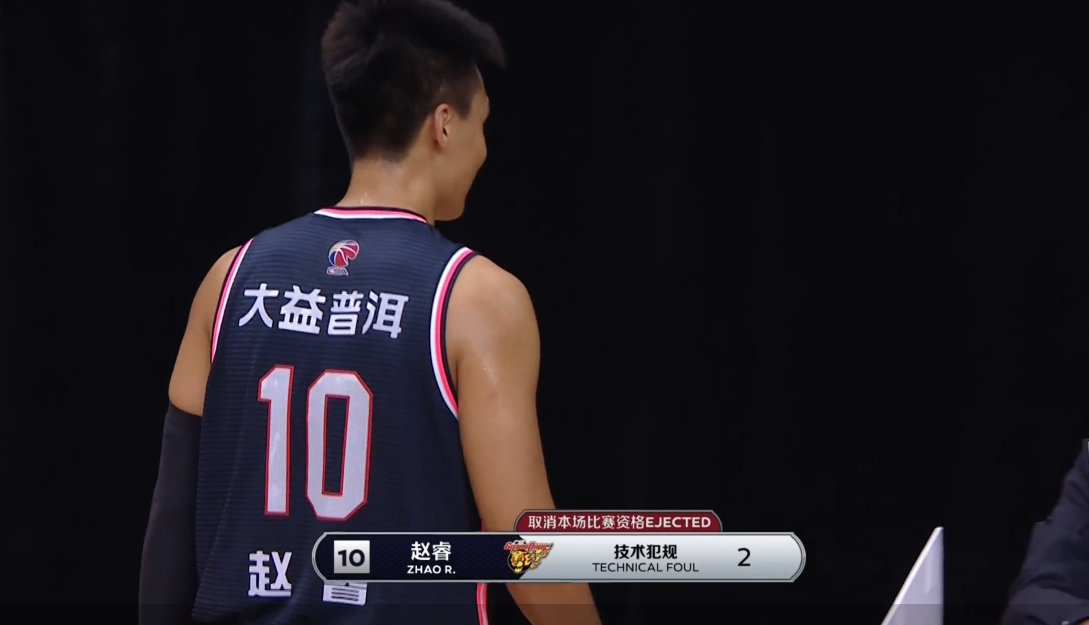 李根“踢襠”到底冤不冤？微博回應(yīng)：培養(yǎng)優(yōu)