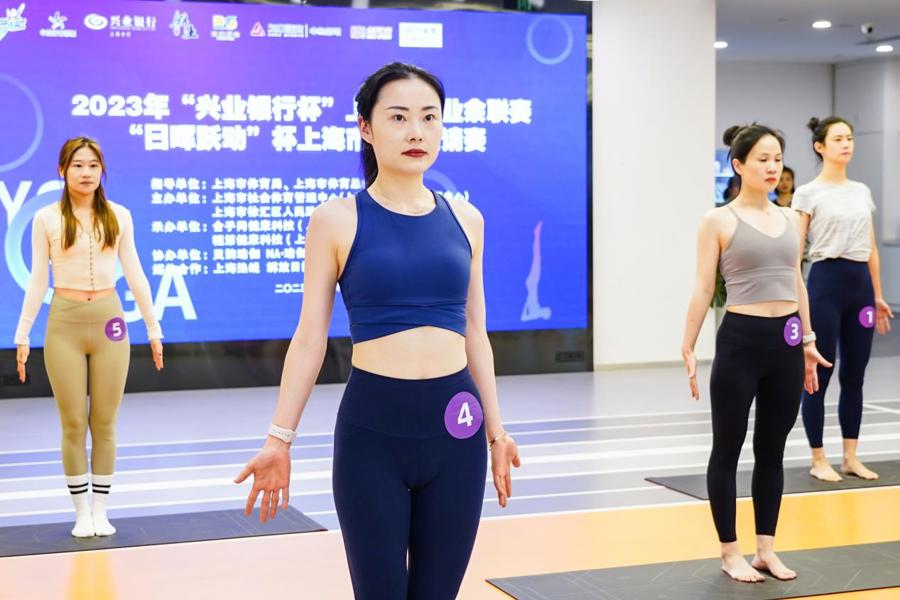 籃球冠軍的柔韌_籃球柔韌冠軍有哪些_籃球運(yùn)動(dòng)員柔韌性訓(xùn)練